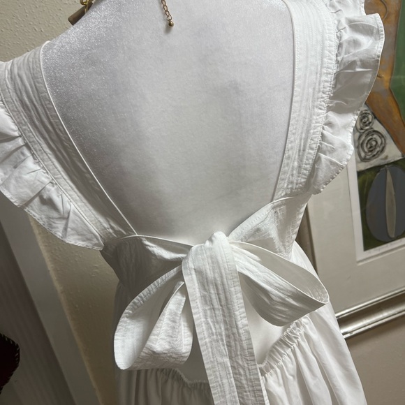 AQUA WHITE DRESS SIZE M 100% cotton. - Picture 4 of 16
